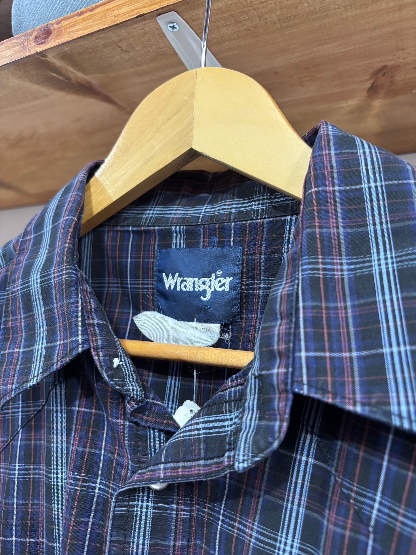 Vintage Wrangler Pearl Snap Up