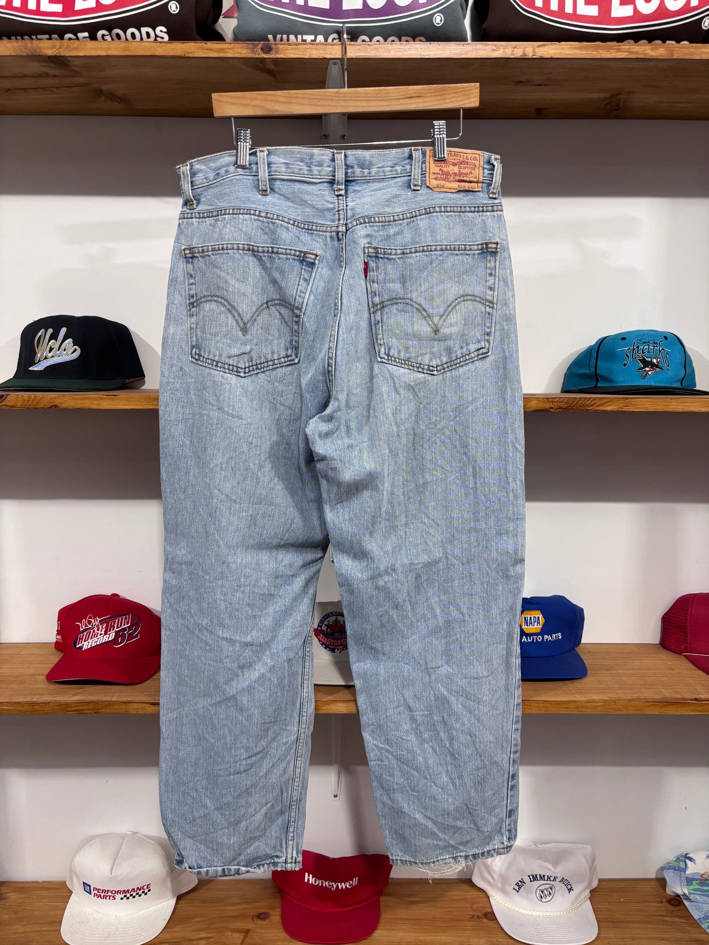 Vintage Levi’s 550 Light Blue Jeans
