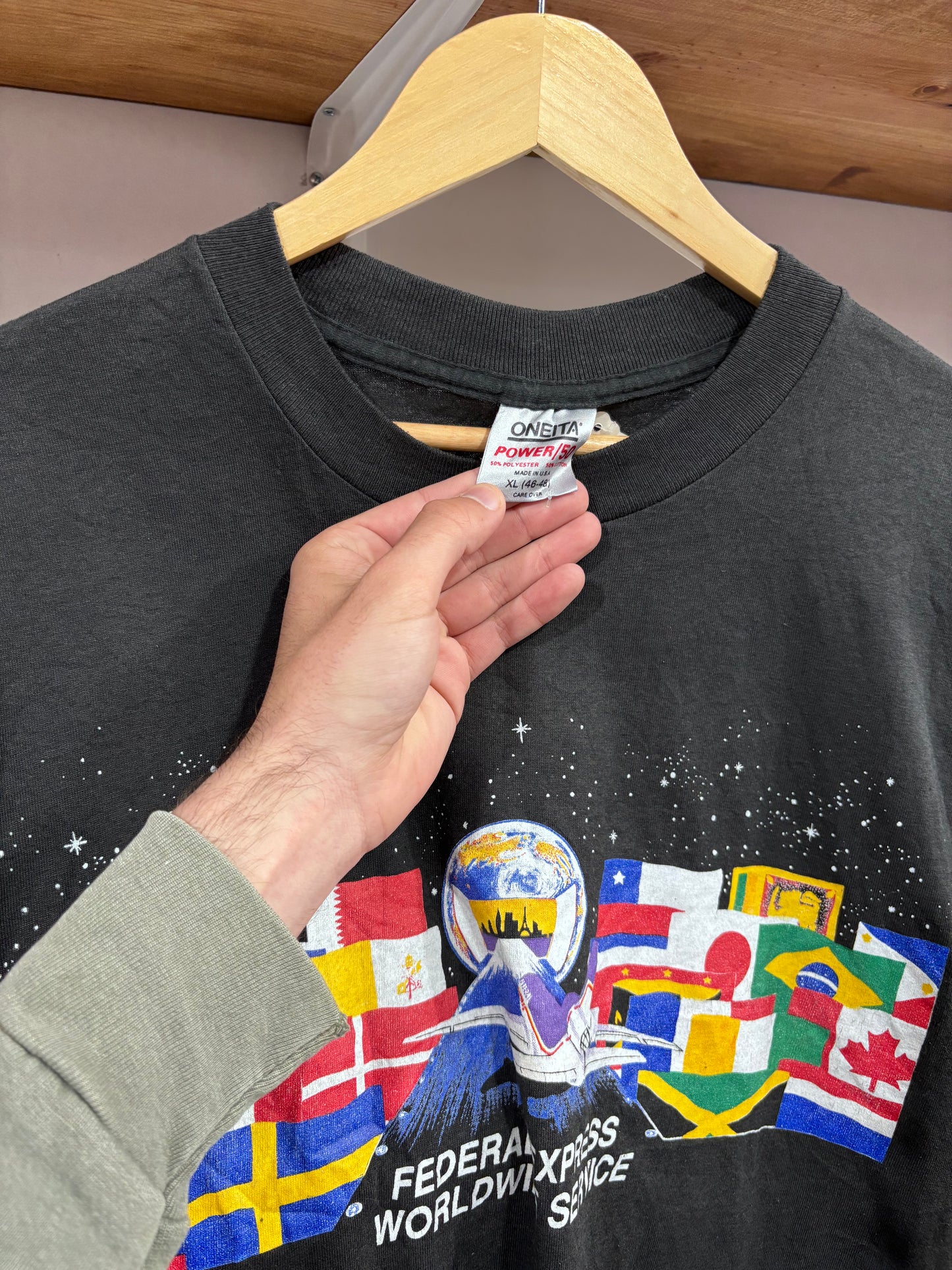 Vintage Federal Express Countries Tee