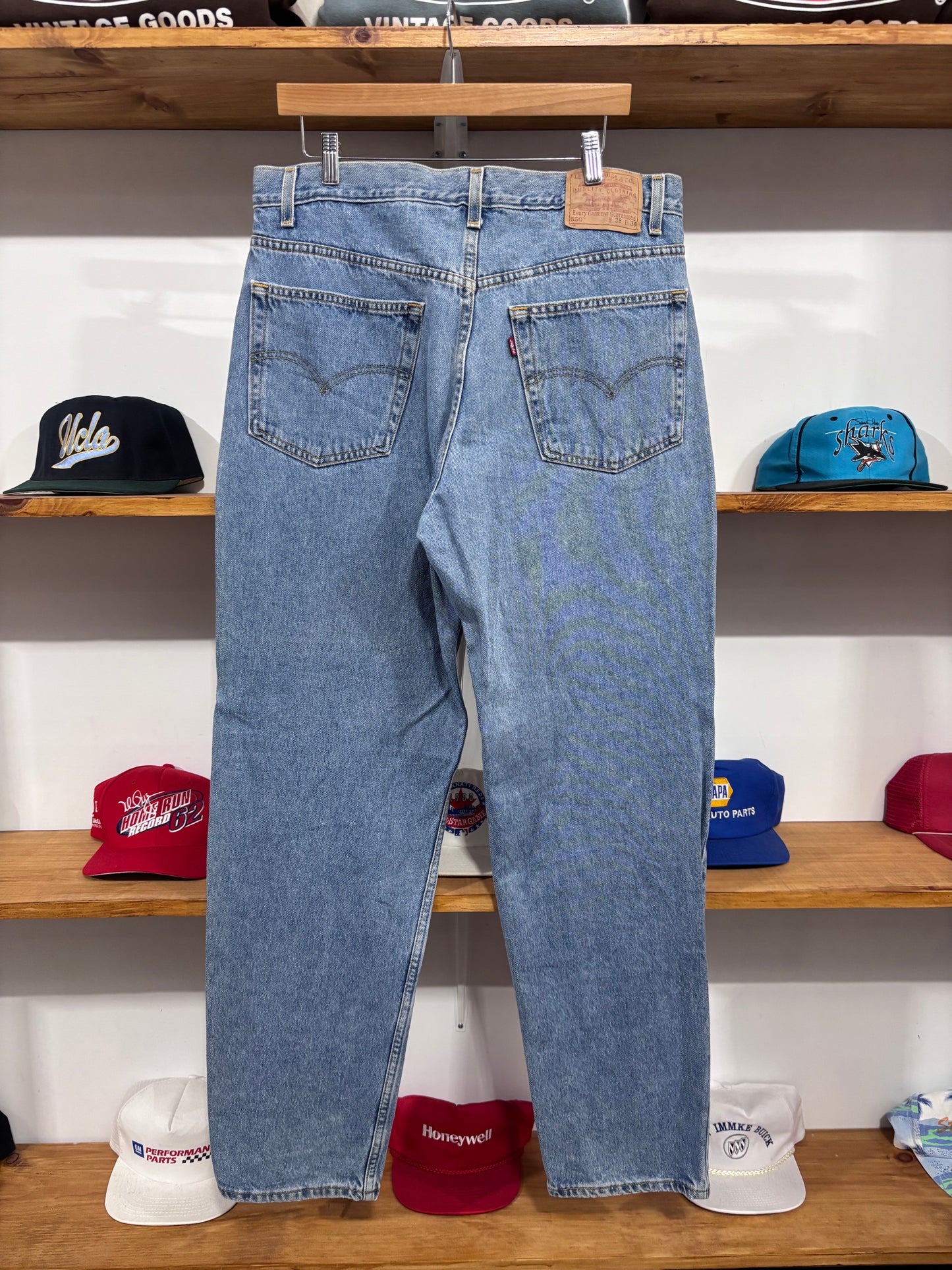 Vintage Levi’s 550 Blue Jeans