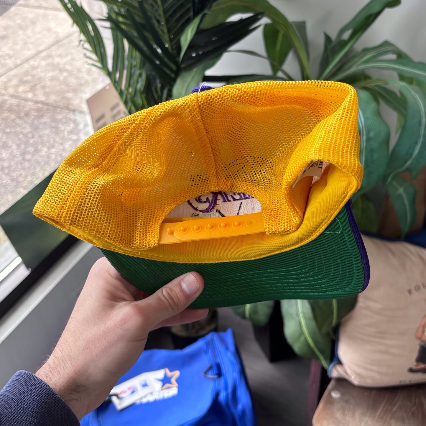 Vintage Los Angeles Lakers Trucker Hat