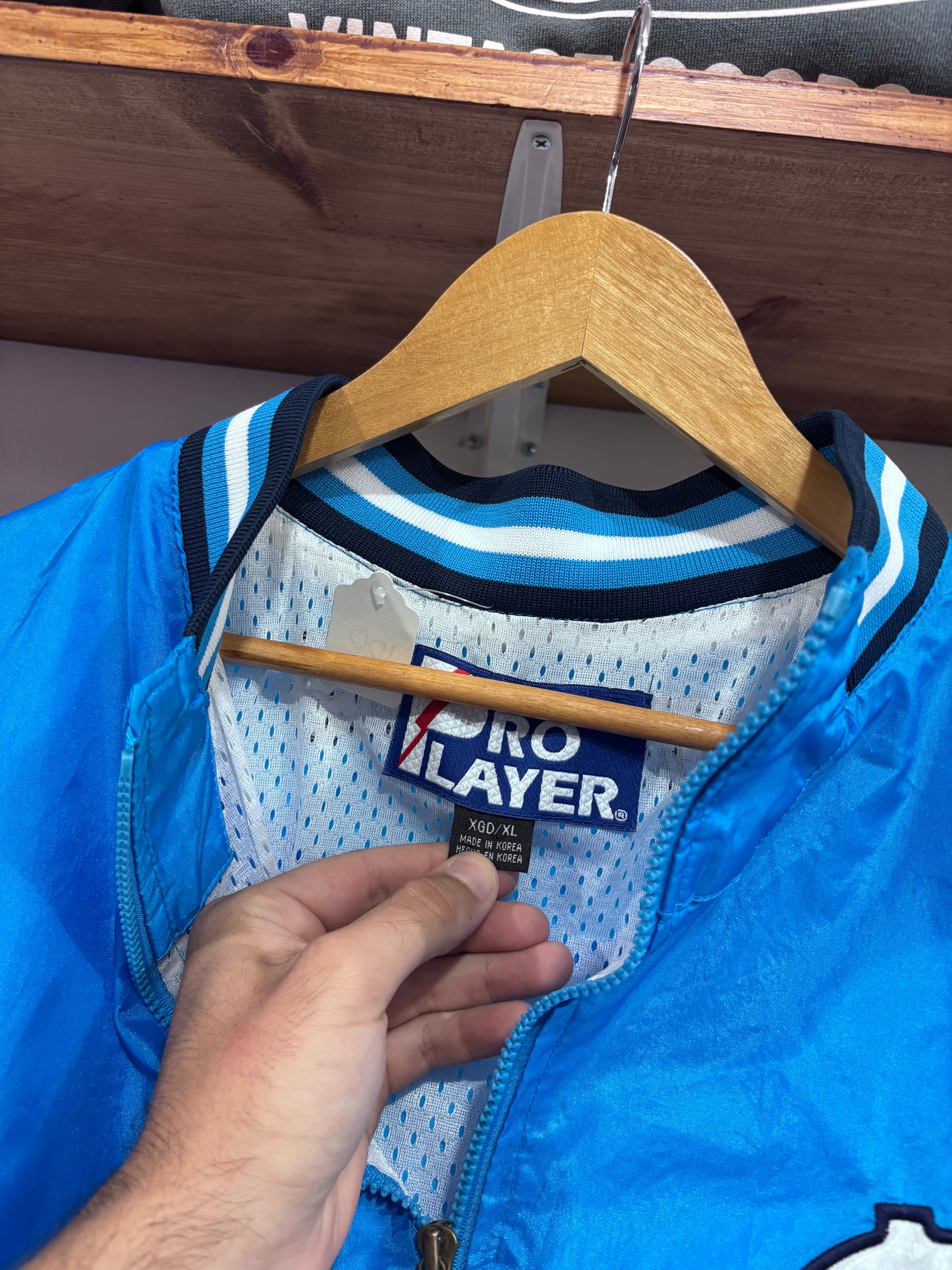Vintage North Carolina Tar Heels Pro Player Windbreaker