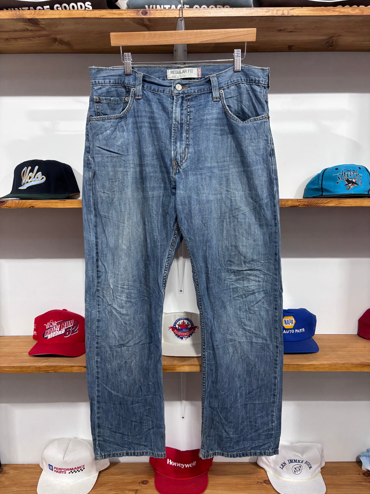 Vintage Levi’s 505 Dark Wash Jeans