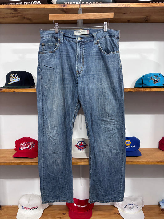 Vintage Levi’s 505 Dark Wash Jeans