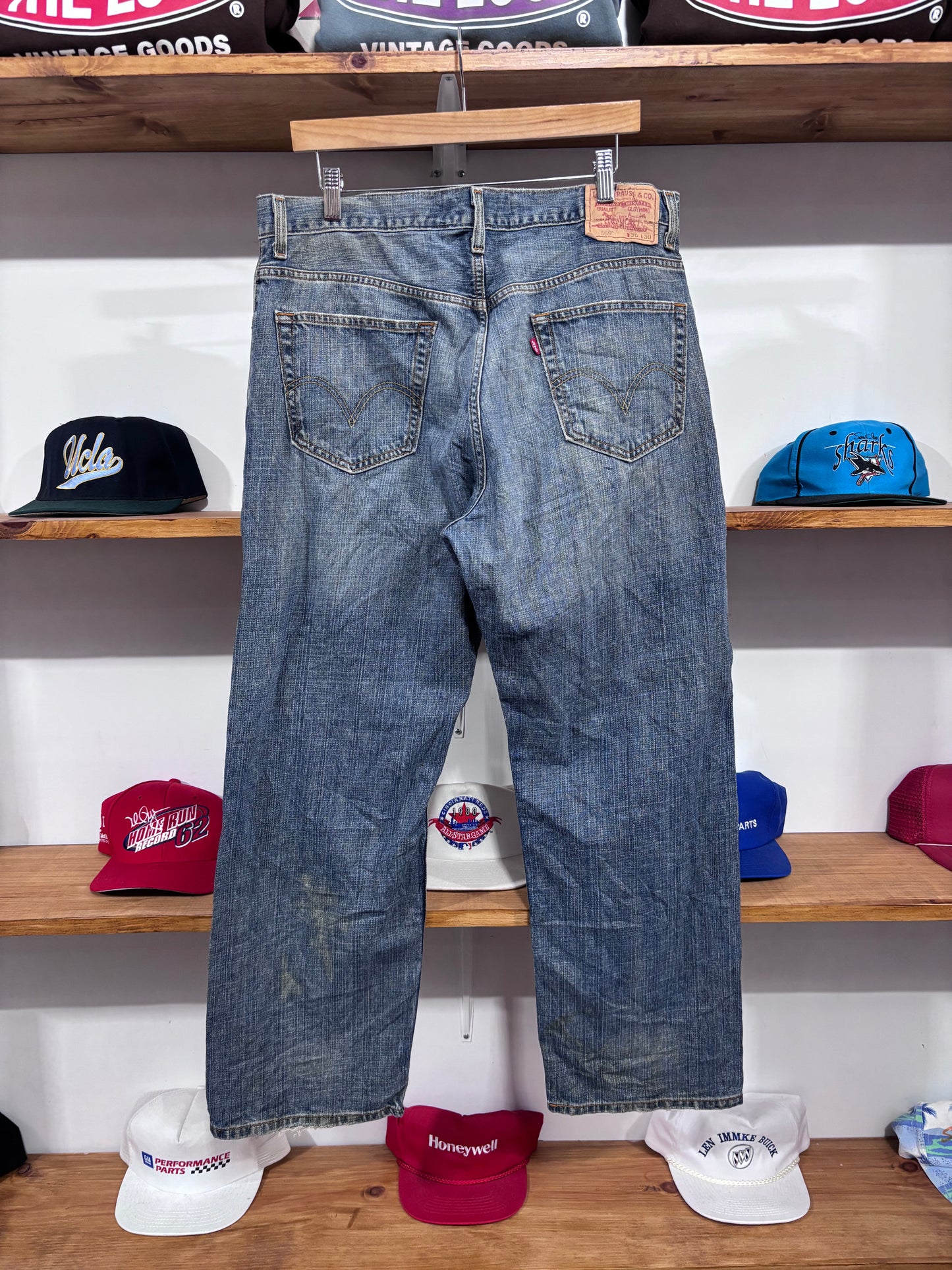 Vintage Levi’s 559 Dark Wash Jeans