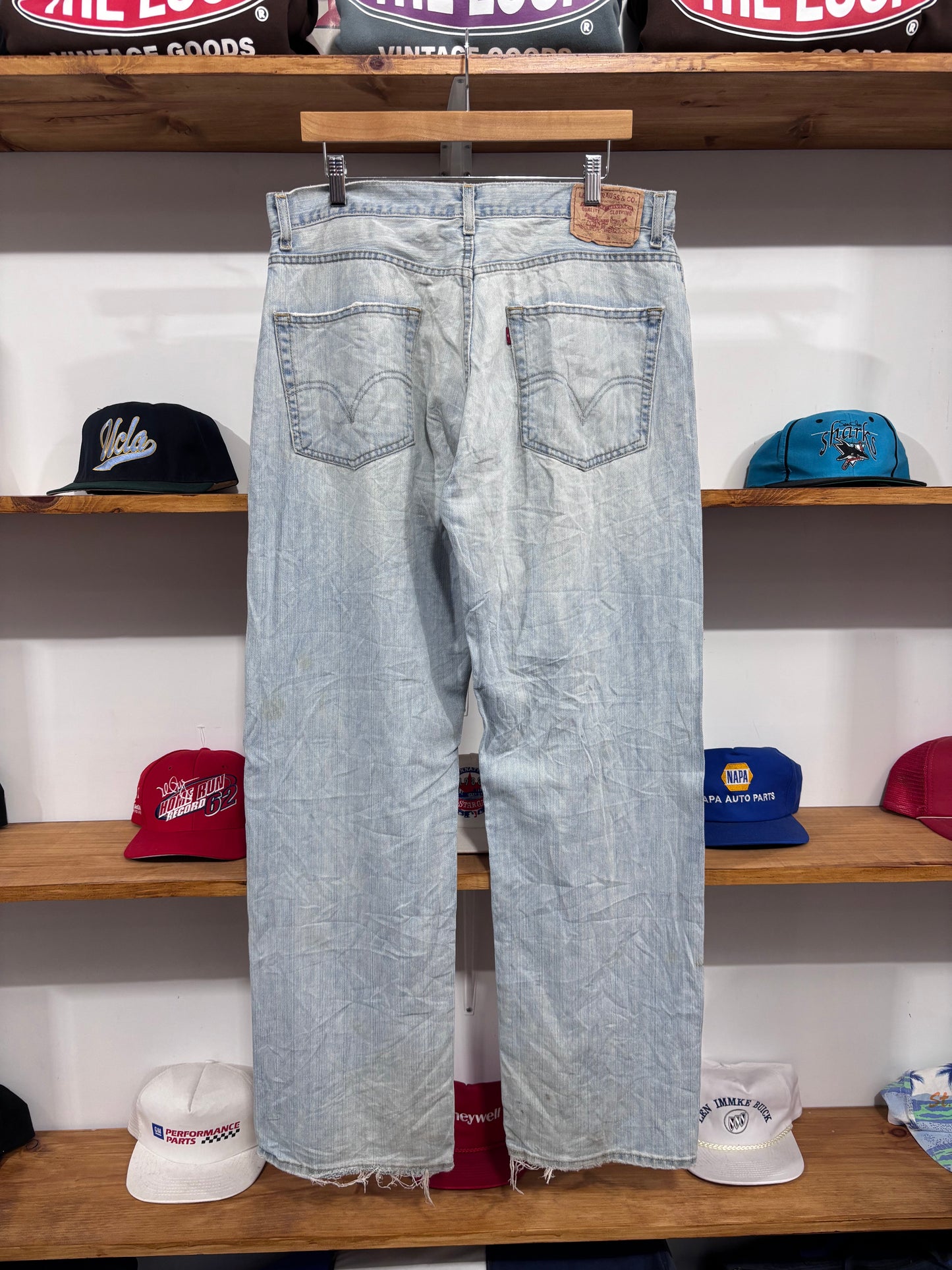 Vintage Levi’s Light Wash Jeans