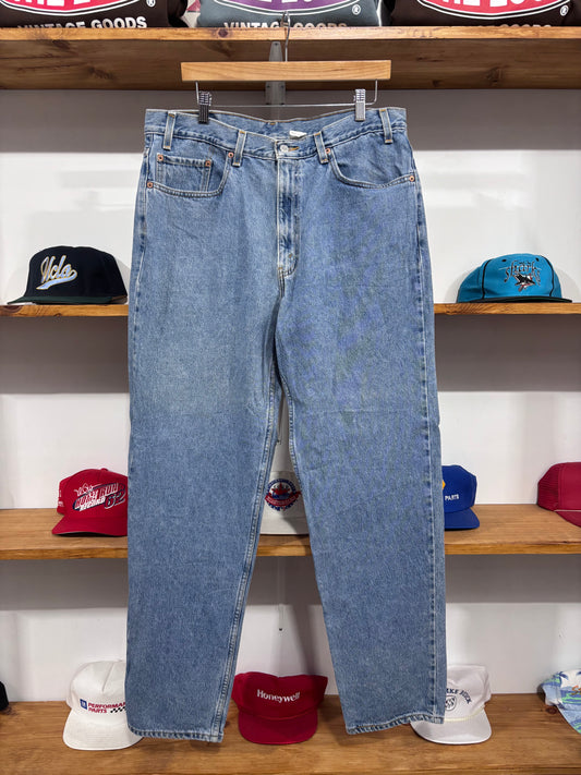 Vintage Levi’s 550 Blue Jeans