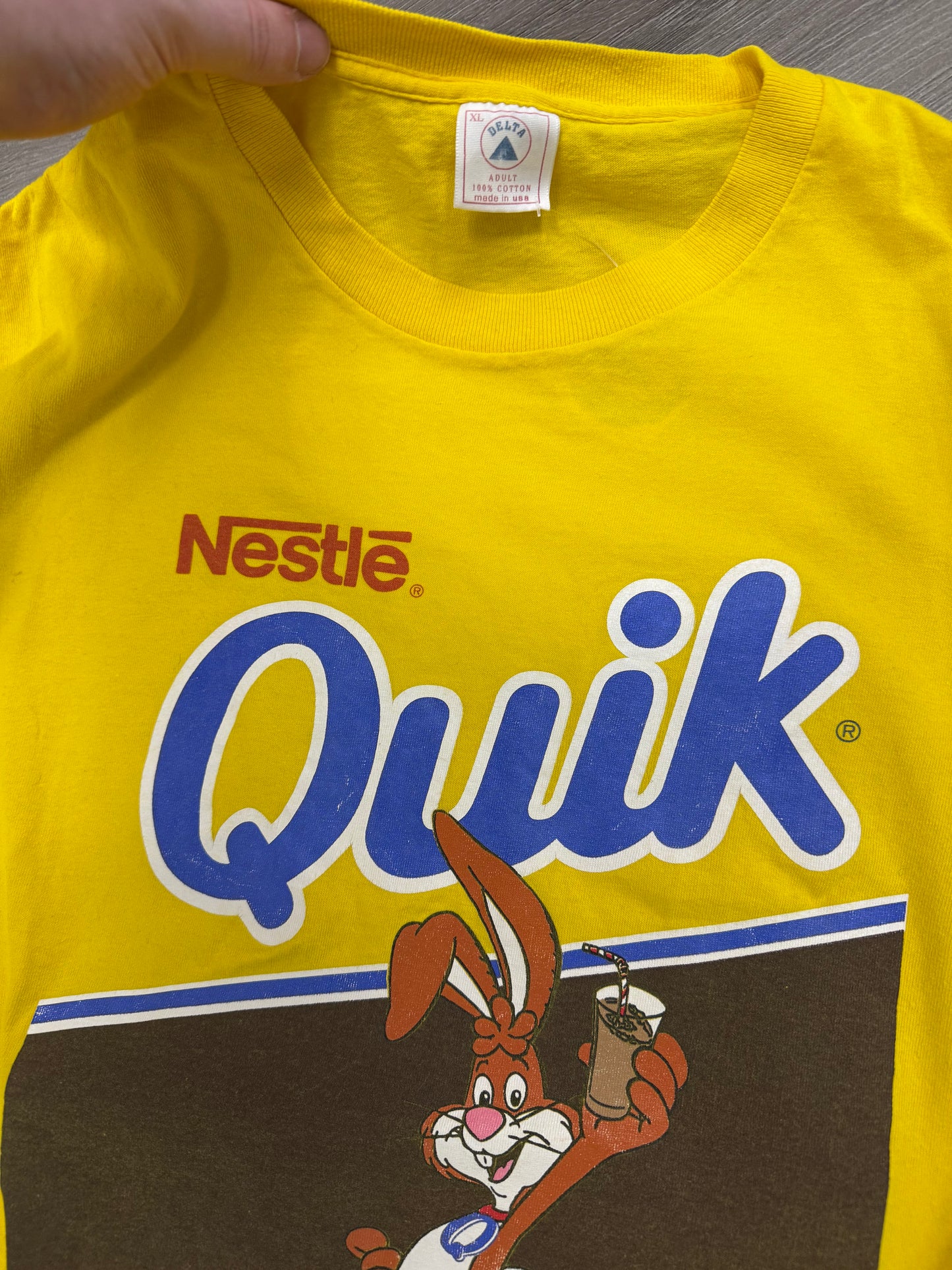 Vintage Nestle Nesquik Tee