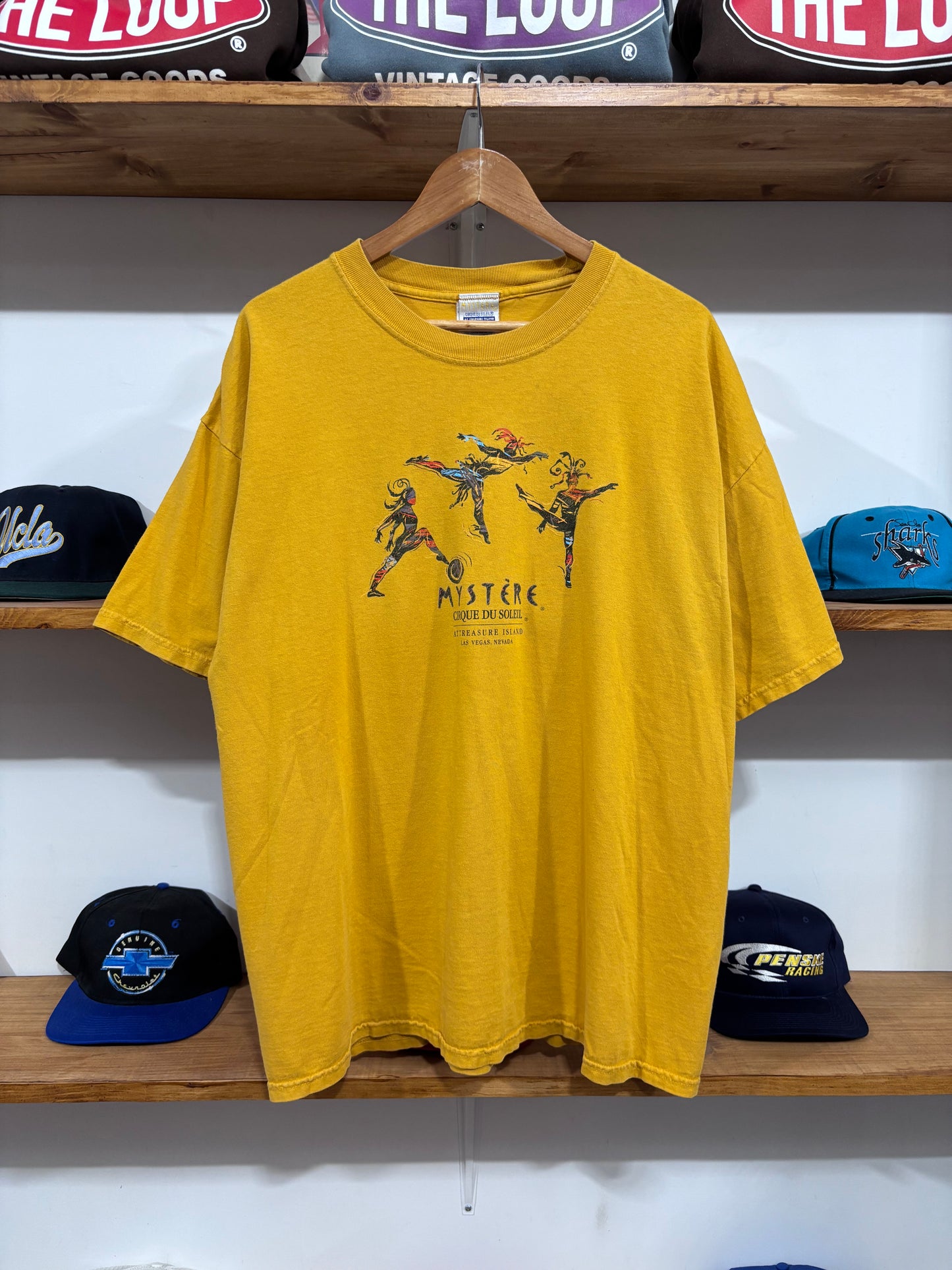 Vintage Mystère Cirque du Soleil Tee